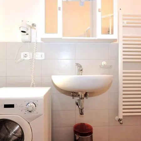 Апартаменты Modern Design Luminoso Montano