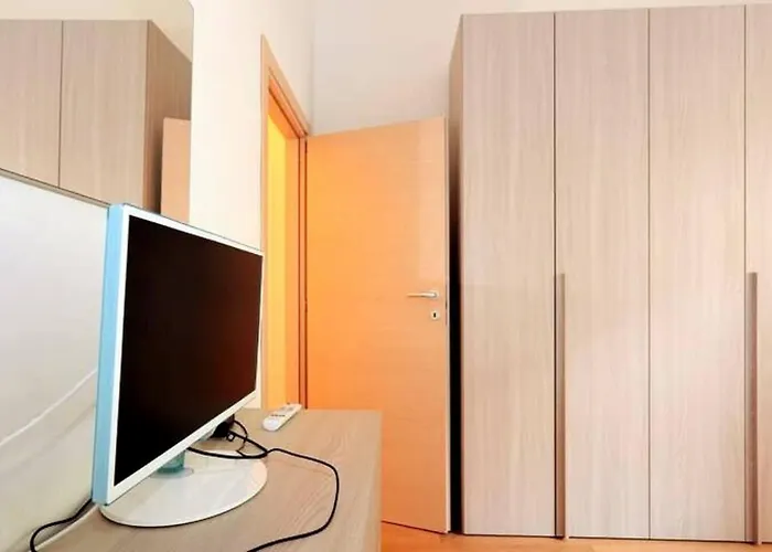 Modern Design Luminoso Montano Apartamento